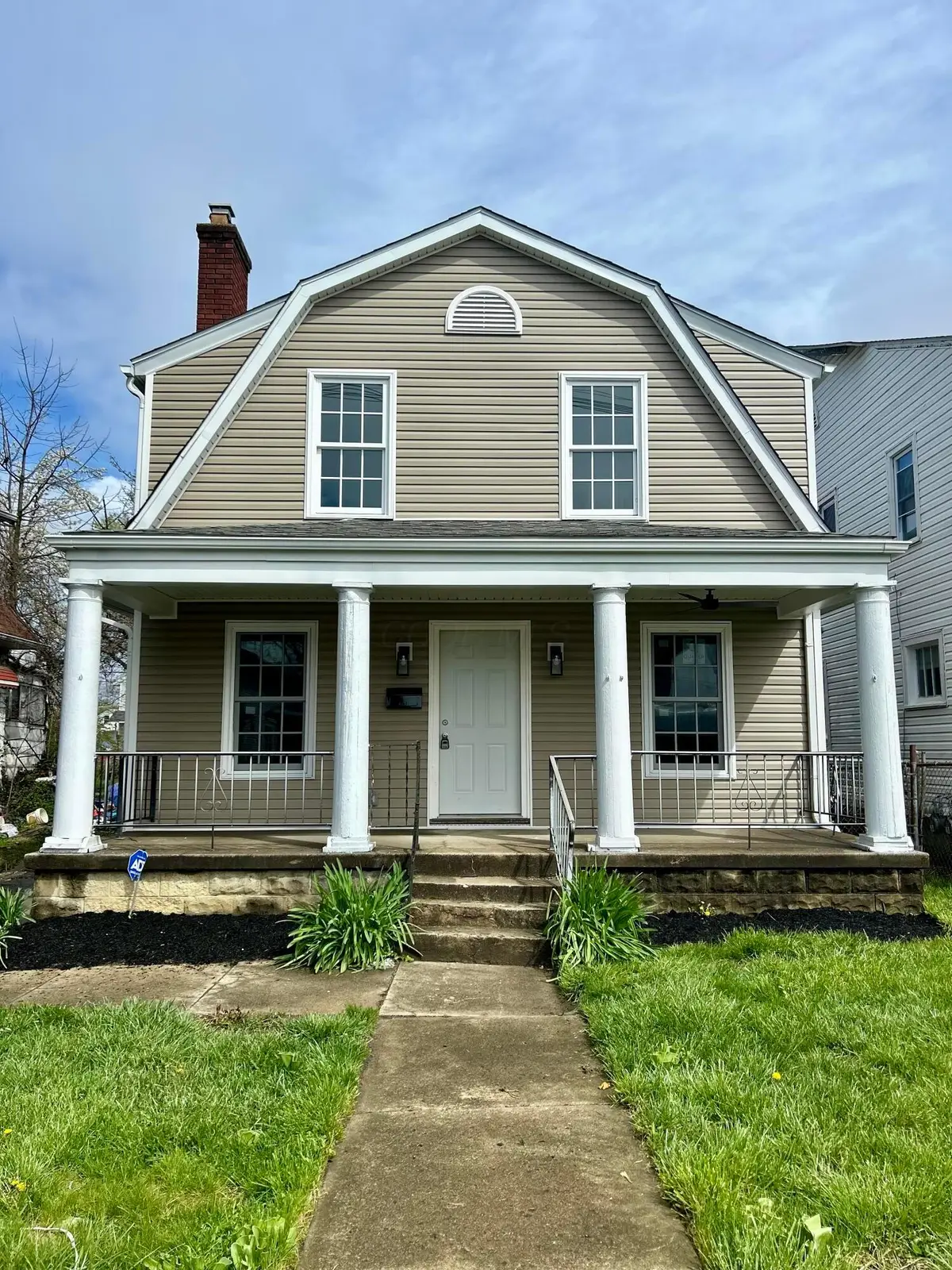 1066 E 17th Avenue, Columbus, OH 43211 - #1