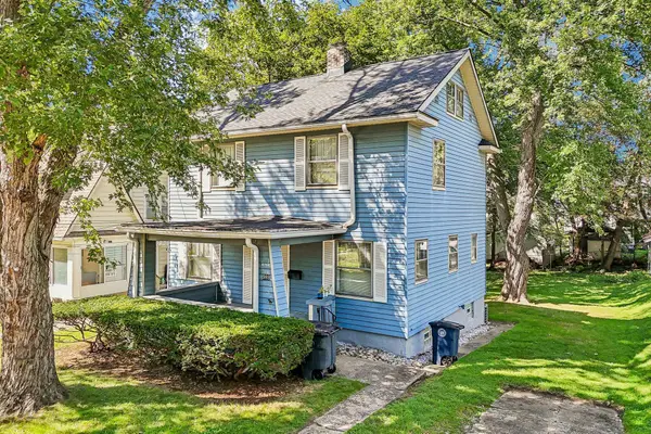 989 Amelia Avenue, Akron, OH 44302