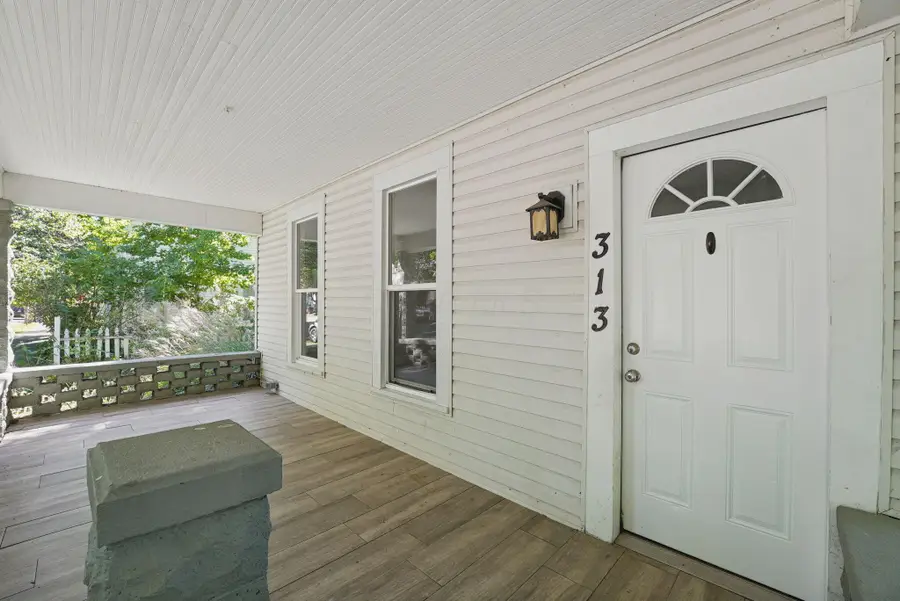 313 N Main Street, Sugar Grove, OH 43155 - #3