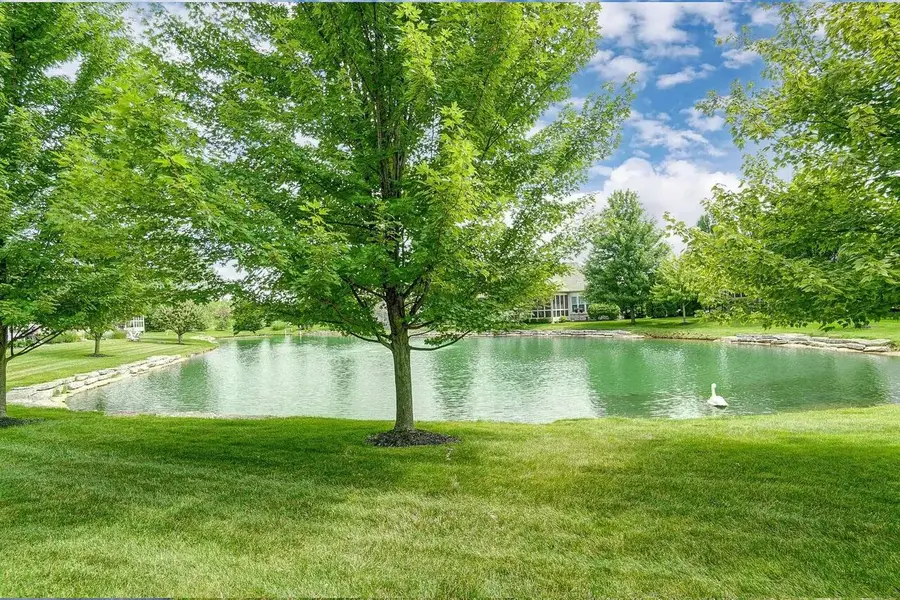 6736 Stone Circle Way, Dublin, OH 43016 - #2