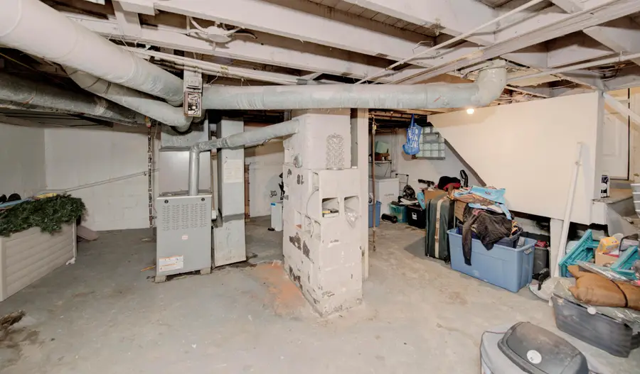 31 S Ogden Avenue, Columbus, OH 43204 - #3
