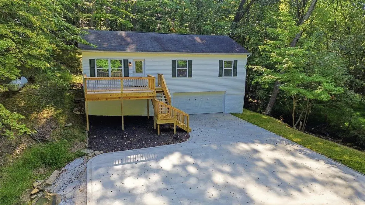 2456 Apple Valley Drive, Howard, OH 43028 - #1