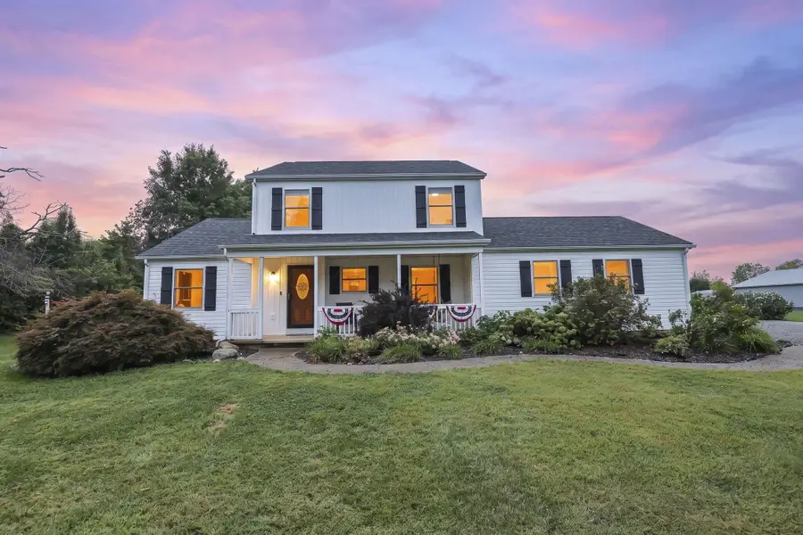 505 Carroll Eastern Road Nw, Baltimore, OH 43105 - #2