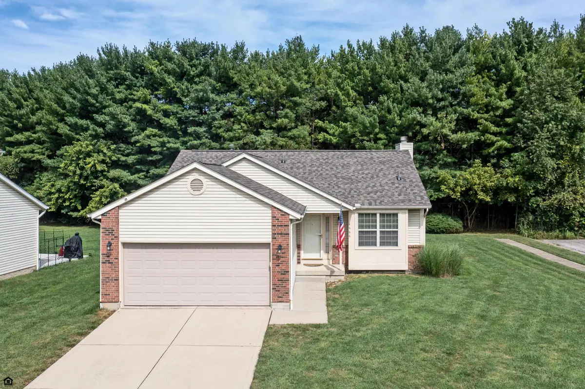 4666 Burkeshire Drive, Columbus, OH 43232 - #1