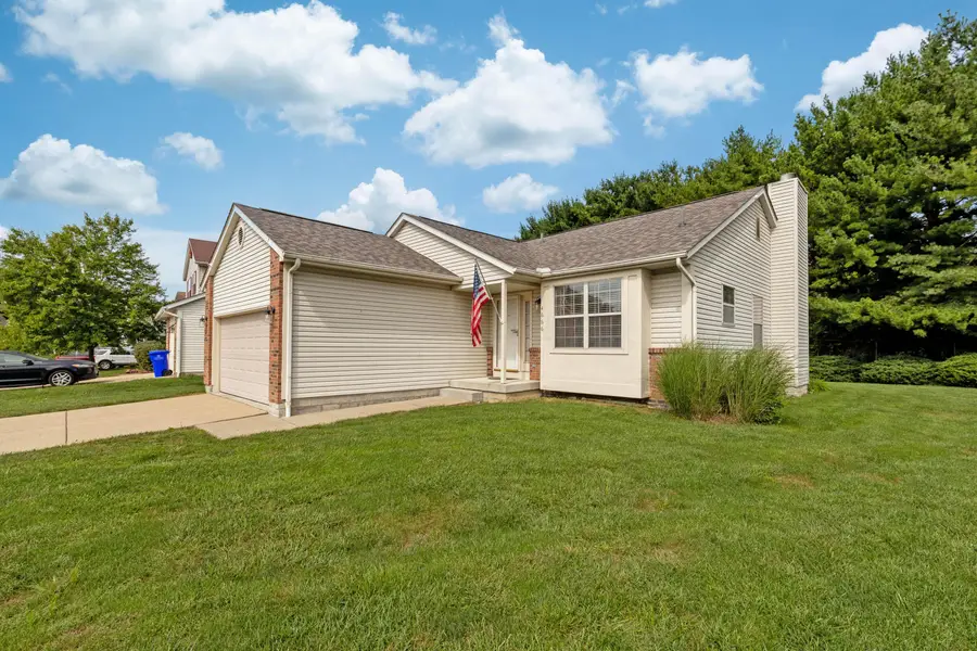 4666 Burkeshire Drive, Columbus, OH 43232 - #2