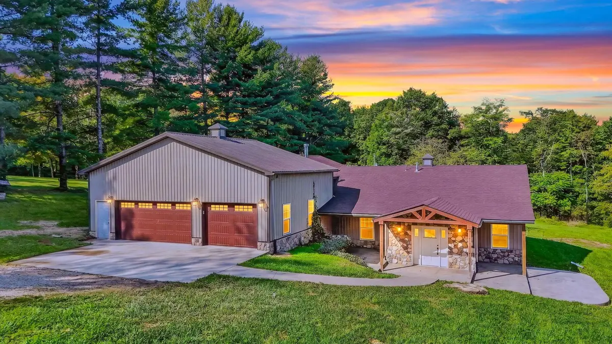 2700 Township Road 96 Nw, Somerset, OH 43783 - #1