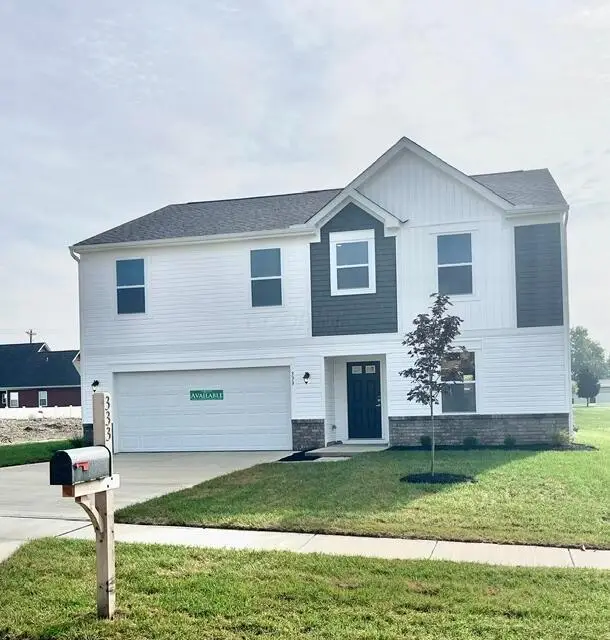 333 Kendall Street, Bellefontaine, OH 43311 - #2