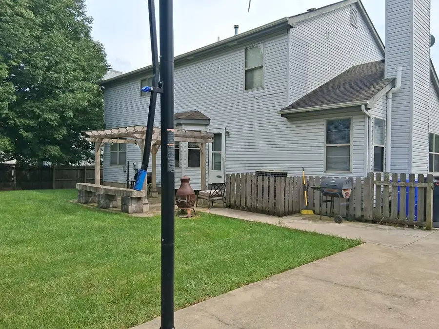 4838 Grove Pointe Drive, Groveport, OH 43125 - #2