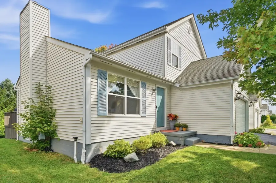 7168 Oliver Winchester Drive, Canal Winchester, OH 43110 - #2