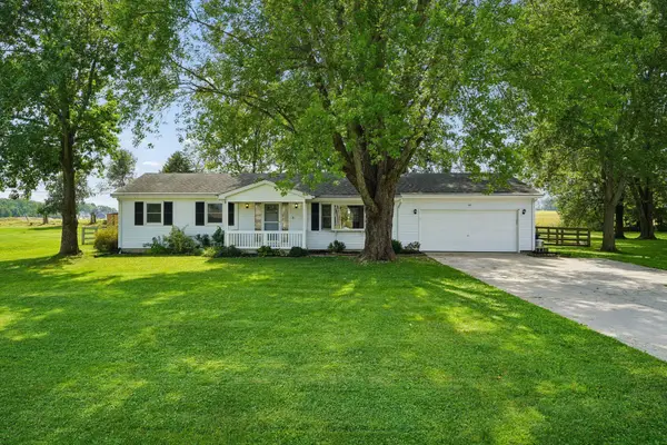 144 Stoney Ridge Drive Sw, Pataskala, OH 43062