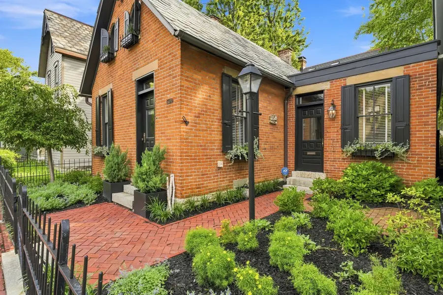 792 S 5th Street, Columbus, OH 43206 - #2