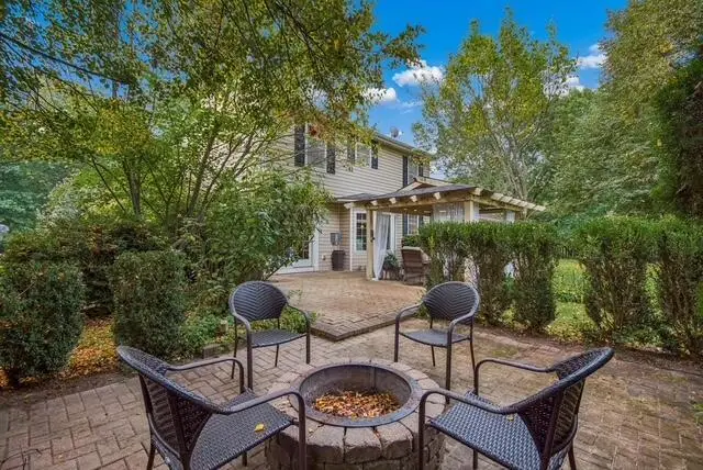 3824 Aqueduct Court, Columbus, OH 43221 - #2