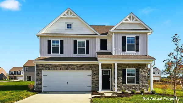 1208 Sherwood Loop, Bellefontaine, OH 43311