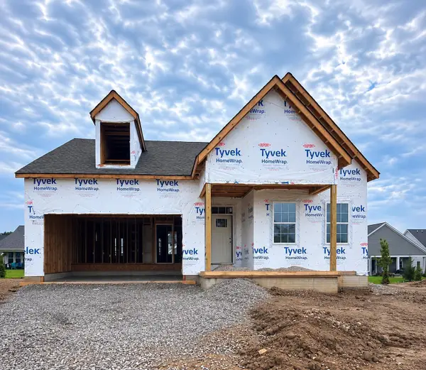 8851 Newton Clark Lane, Plain City, OH 43064