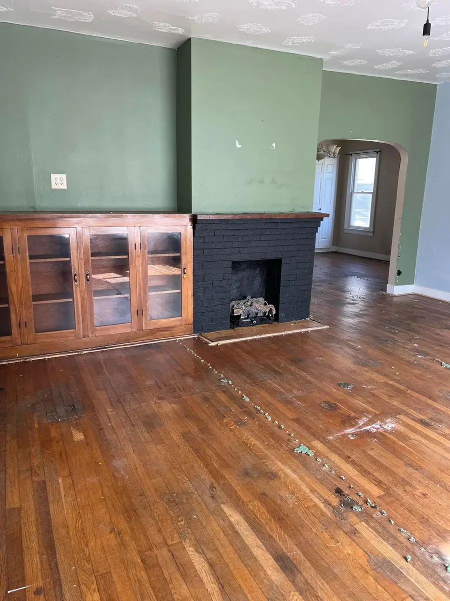260 Lawrence Street, Newark, OH 43055 - #3
