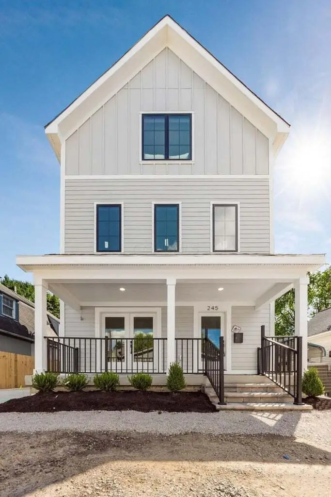 245 E Redbud Alley, Columbus, OH 43206 - #1