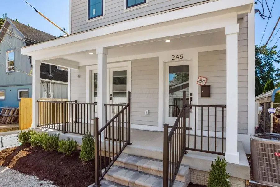 245 E Redbud Alley, Columbus, OH 43206 - #2