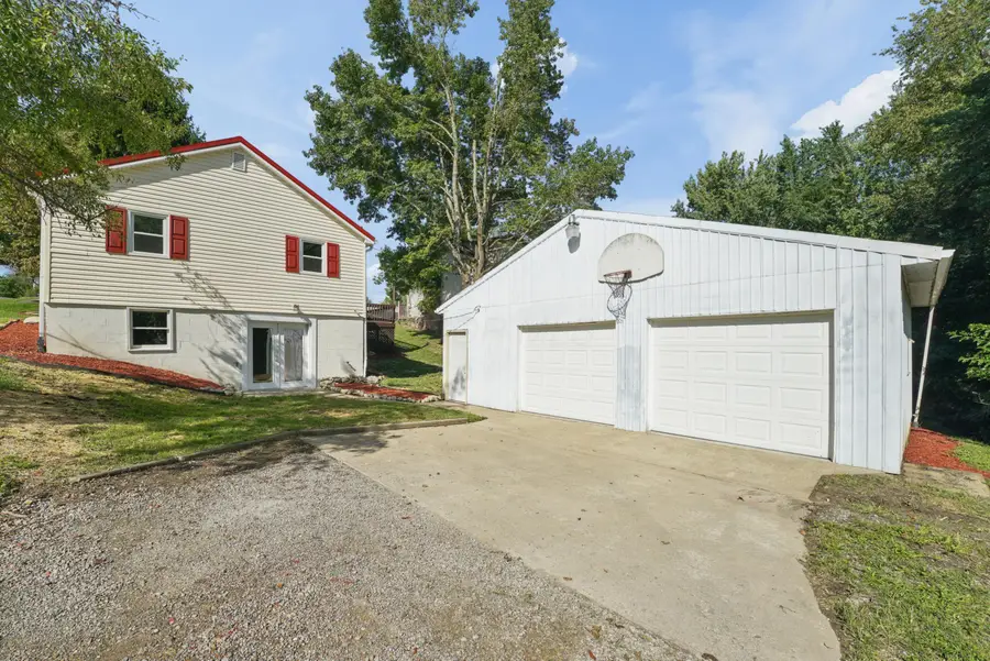 309 Park Avenue, New Lexington, OH 43764 - #3