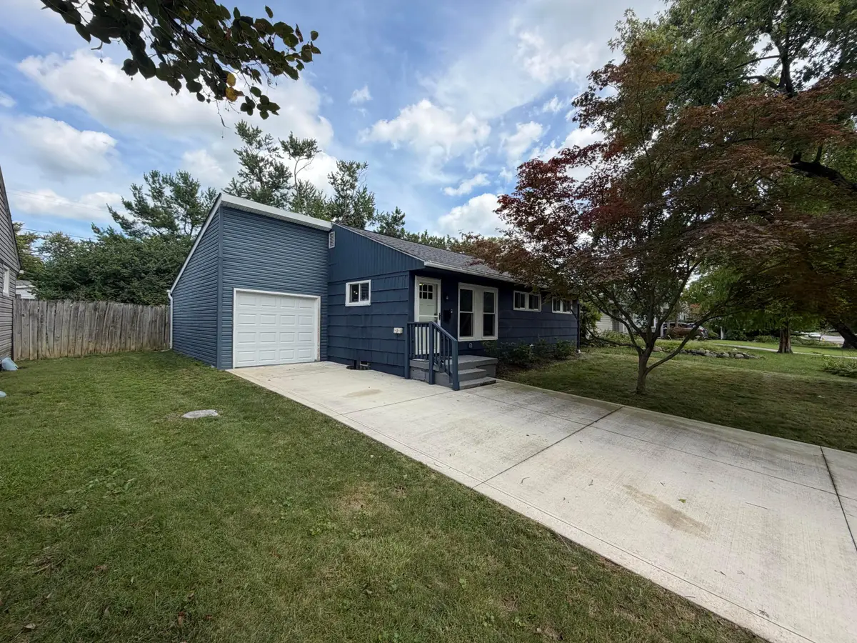 2590 Swansea Road, Upper Arlington, OH 43221 - #1