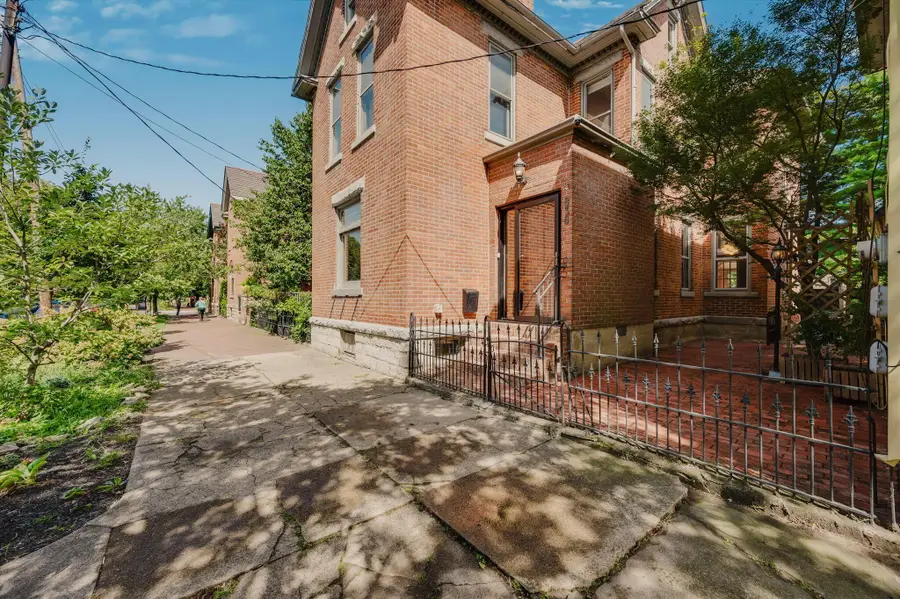 836 Mohawk Street, Columbus, OH 43206 - #2