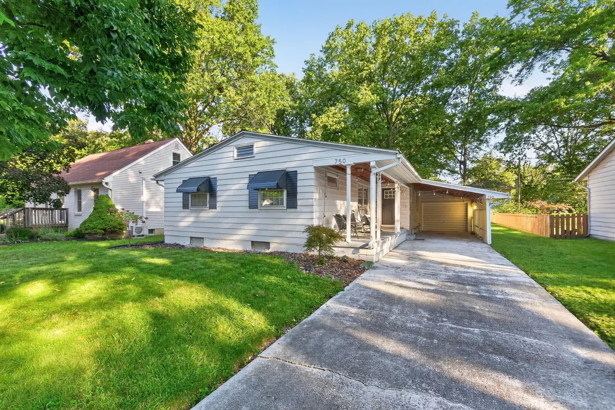 750 W 8th Street, Marysville, OH 43040 - #1