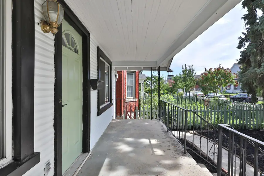 382 E Morrill Avenue, Columbus, OH 43207 - #2