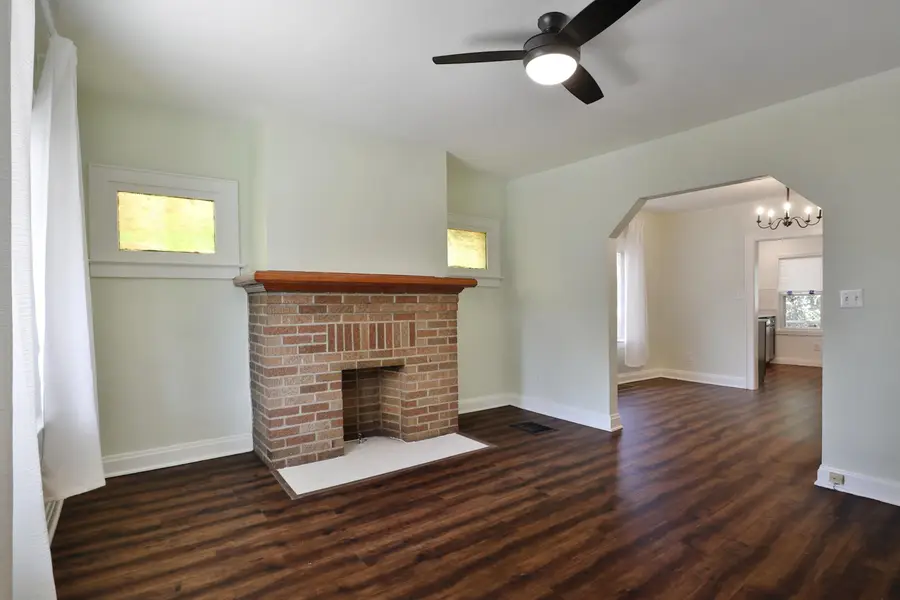 382 E Morrill Avenue, Columbus, OH 43207 - #3