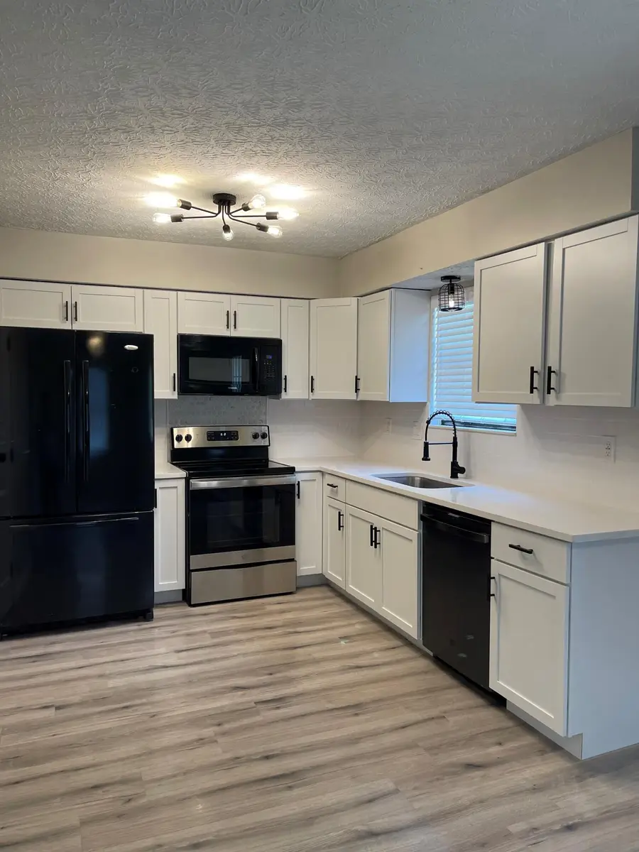 4863 Driffield Court, Columbus, OH 43221 - #3