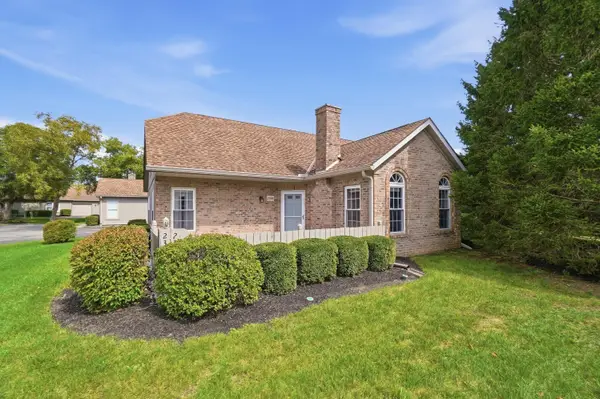 2388 Willowside Lane, Grove City, OH 43123