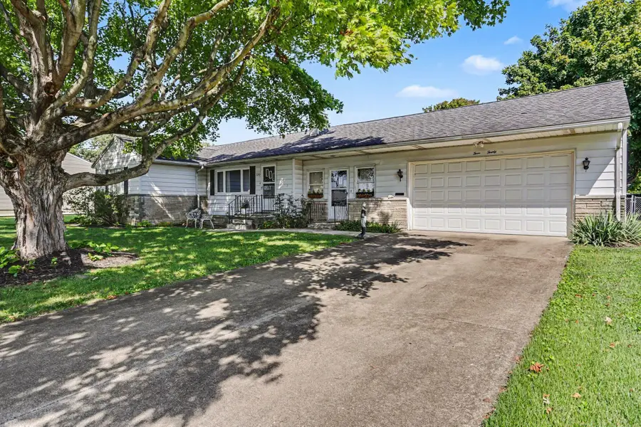320 Peggy Lane, Ashville, OH 43103 - #2