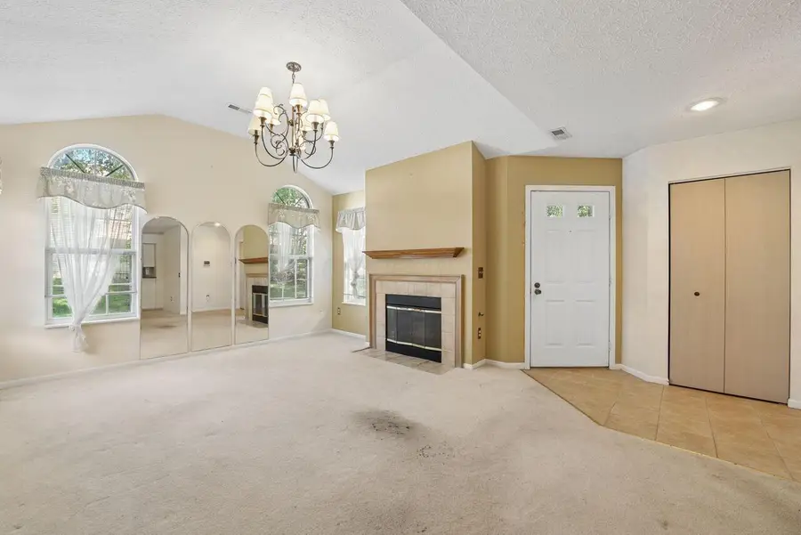 6724 Red Sunset Place, Columbus, OH 43213 - #2