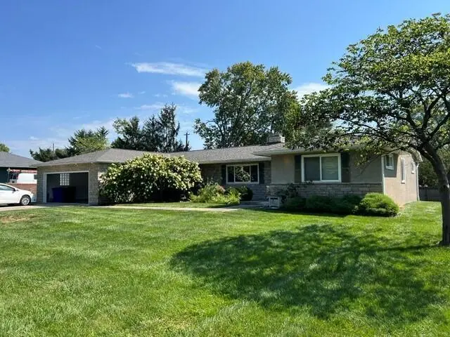 4000 Ritamarie Drive, Columbus, OH 43220 - #1
