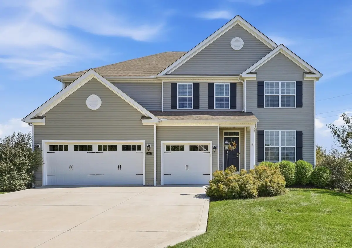 825 Lorenzo Drive, Marysville, OH 43040 - #1