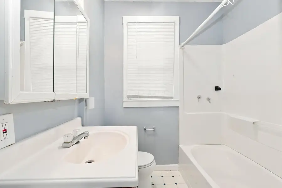 94 N Oakley Avenue, Columbus, OH 43204 - #2