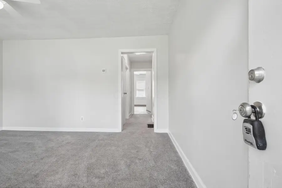 970 Westphal Avenue, Columbus, OH 43227 - #3