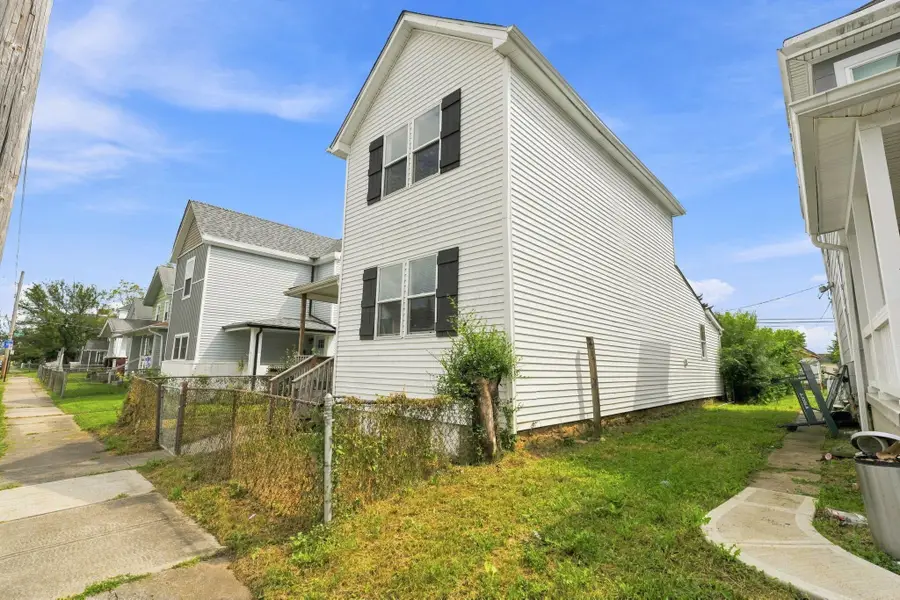 905 Bellows Avenue, Columbus, OH 43223 - #2