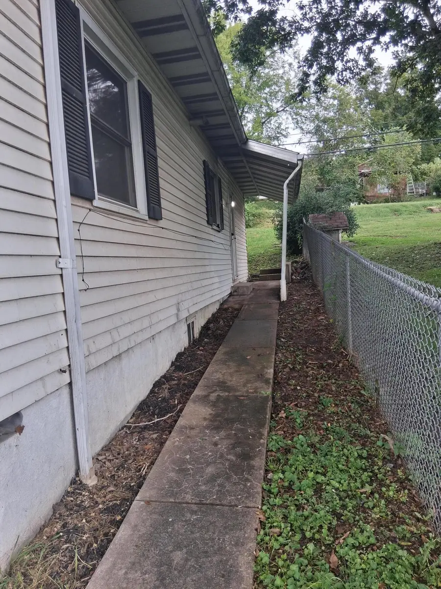 64 Spring Street, Glouster, OH 45732 - #3
