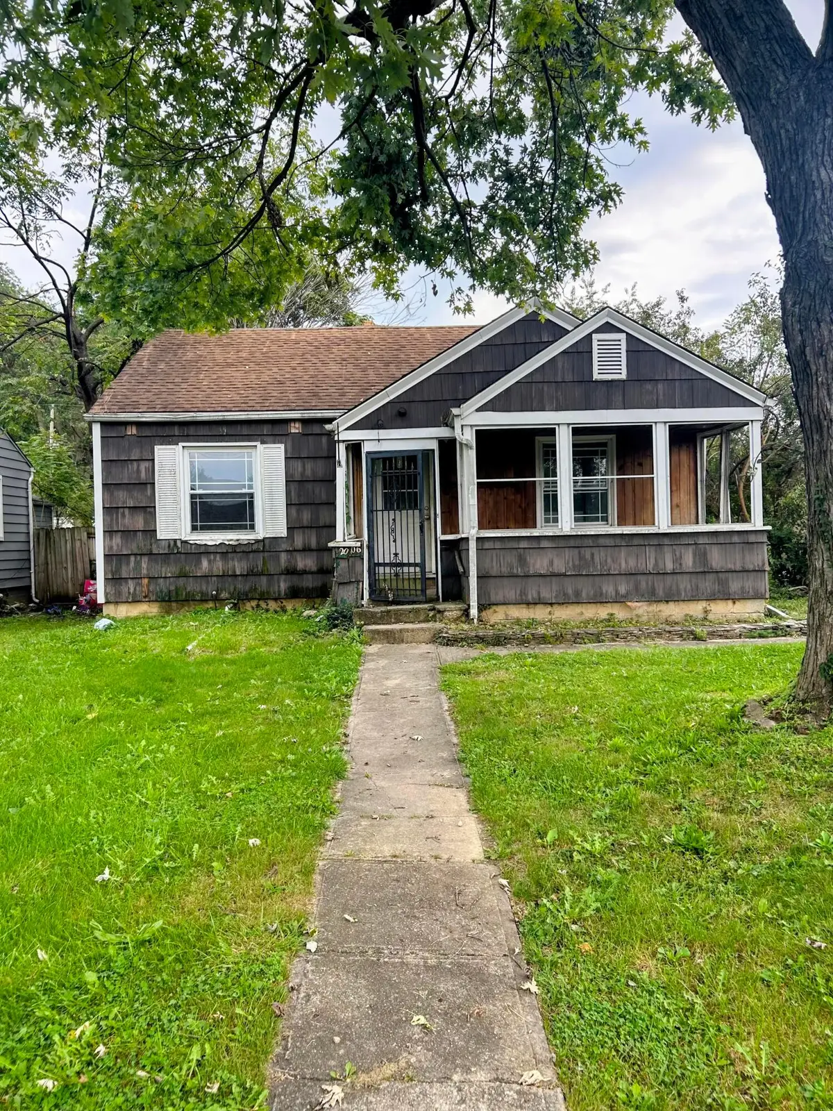 2006 Linwood Avenue, Columbus, OH 43207 - #1