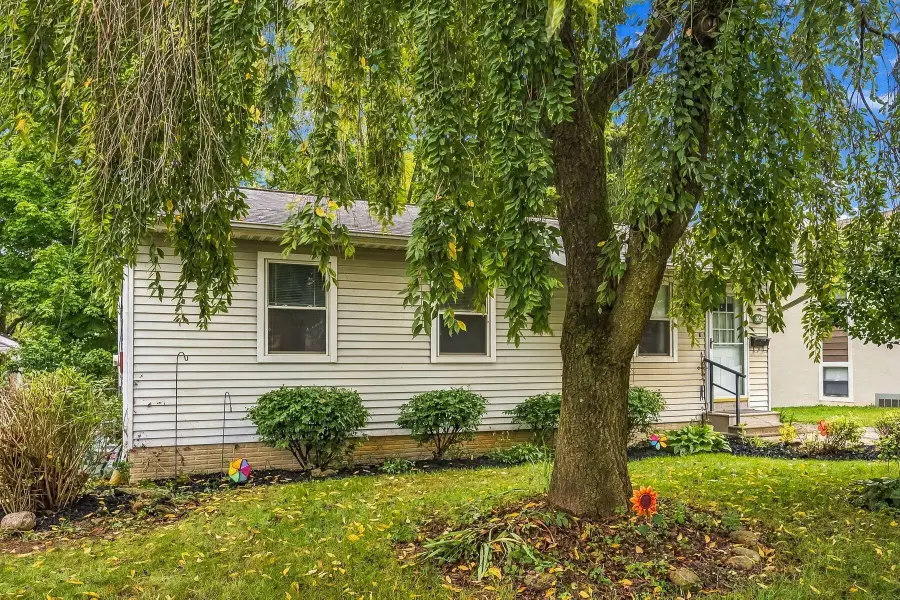 305 Lake Street, Delaware, OH 43015 - #3