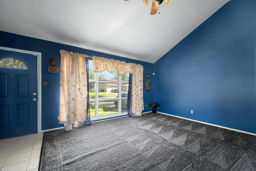 1143 Manfeld Drive, Columbus, OH 43227 - #2