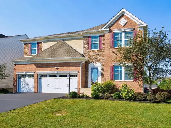 4480 Orangeberry Drive, Grove City, OH 43123