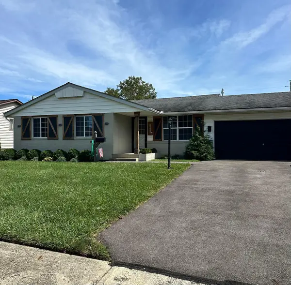1088 Torrey Hill Drive, Columbus, OH 43228