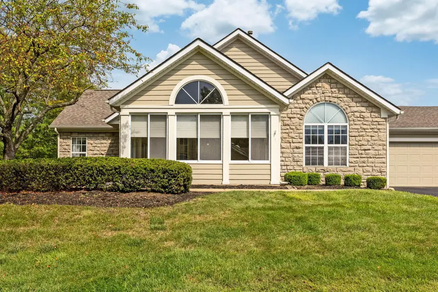 6362 Mission Hills Place, Westerville, OH 43082 - #2