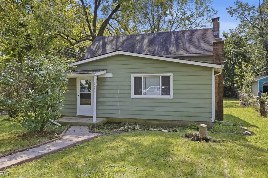 2297 Albert Avenue, Columbus, OH 43224 - #3