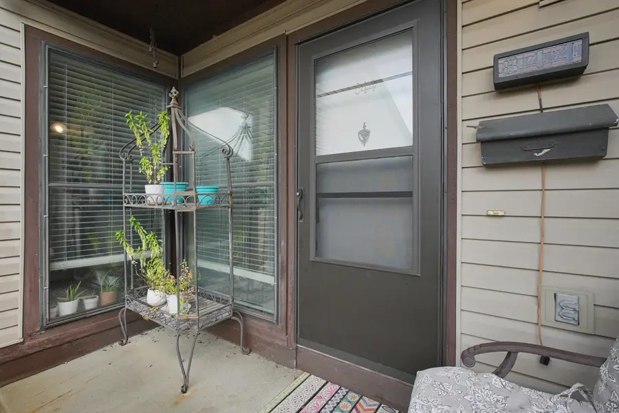 844 Cherlyn Court, Columbus, OH 43228 - #2