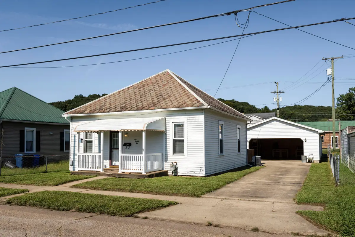 682 Jackson Street, Nelsonville, OH 45764 - #1
