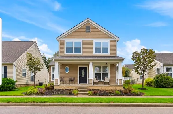 4699 Snowy Meadow Drive, Grove City, OH 43123