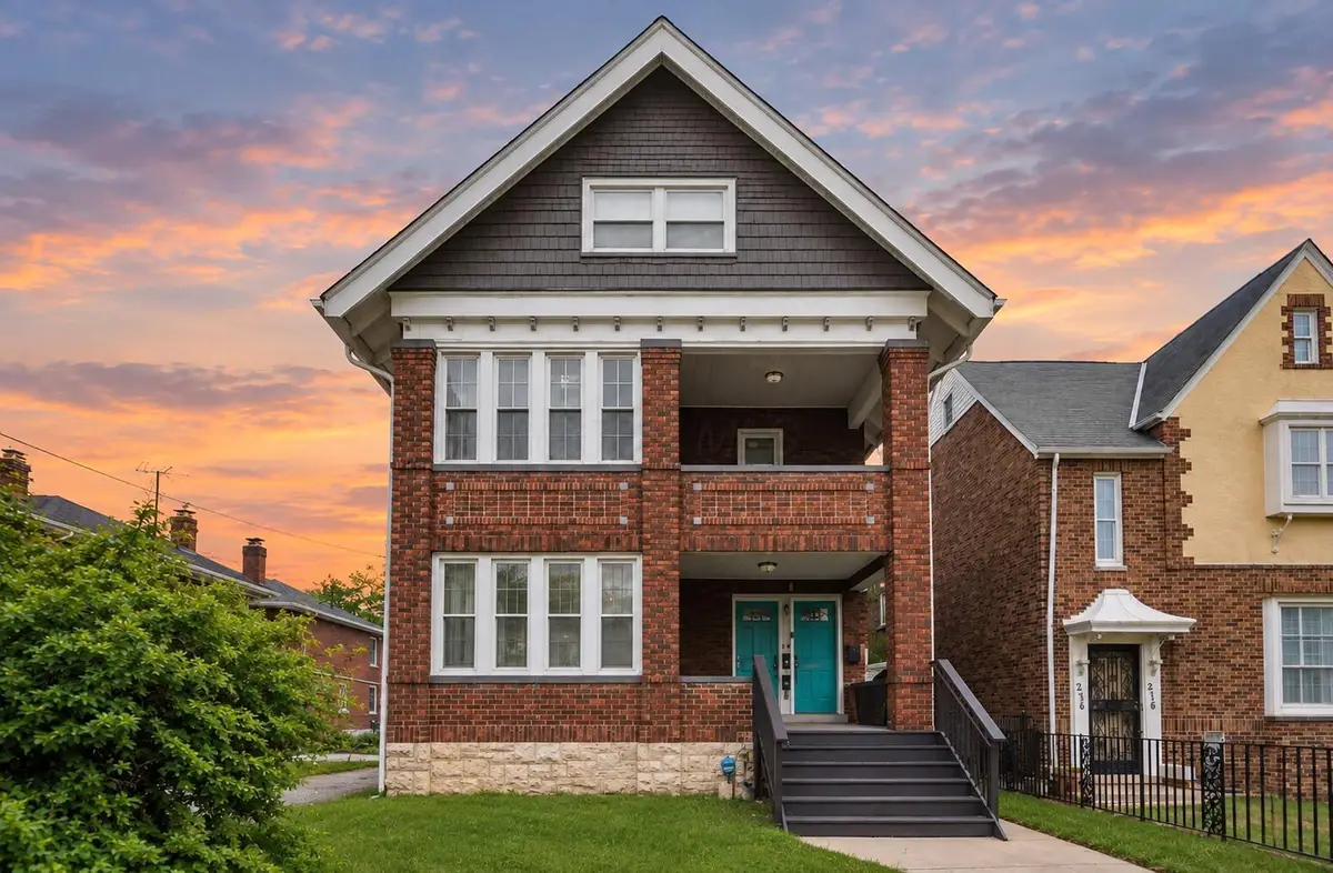 220 Parkwood Avenue, Columbus, OH 43203 - #1