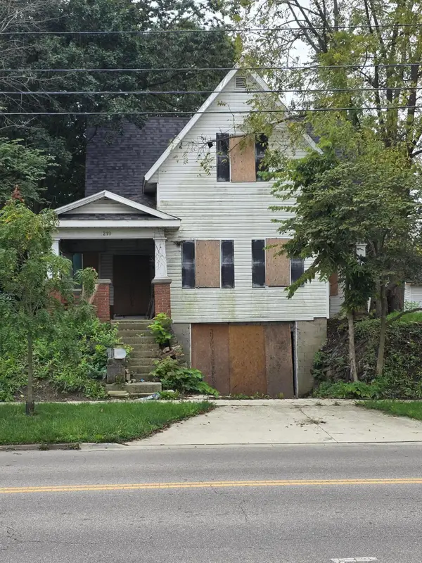 219 E 6th Street, Marysville, OH 43040