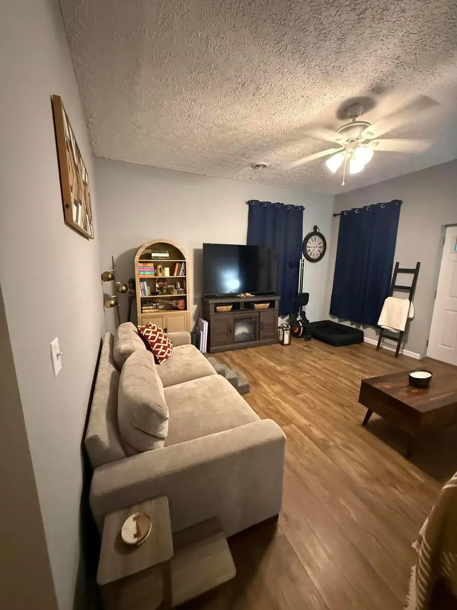 142 N High Street, Chillicothe, OH 45601 - #2